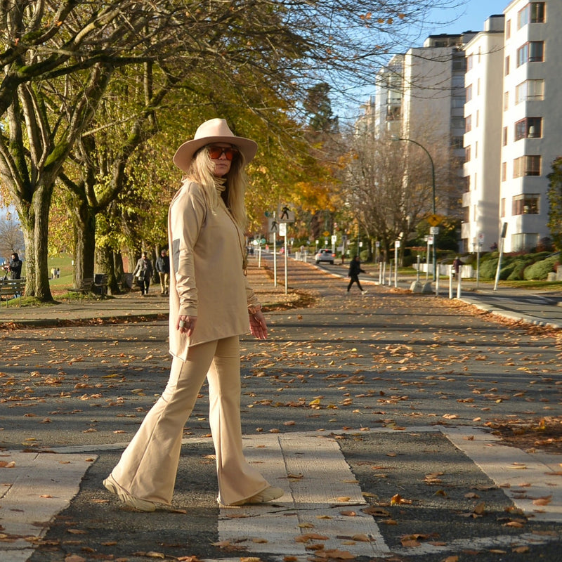 Rumi Turtleneck - Downtown Betty