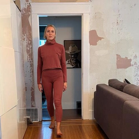 Boxy Crop Turtleneck