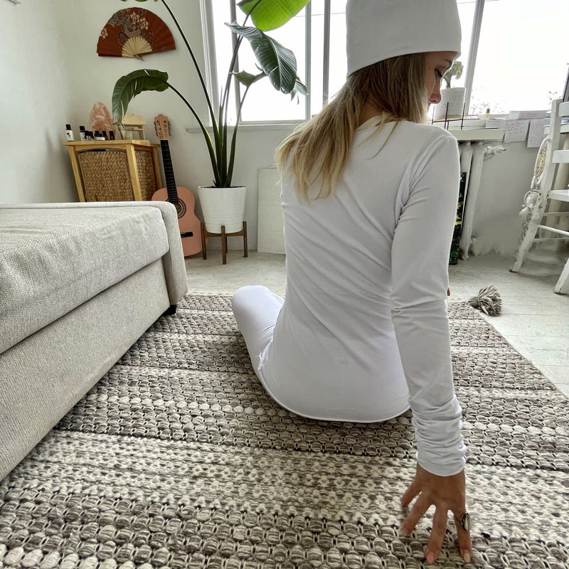 kundalini whites long sleeve perfect t for everyday wear & cotton yoga wear 