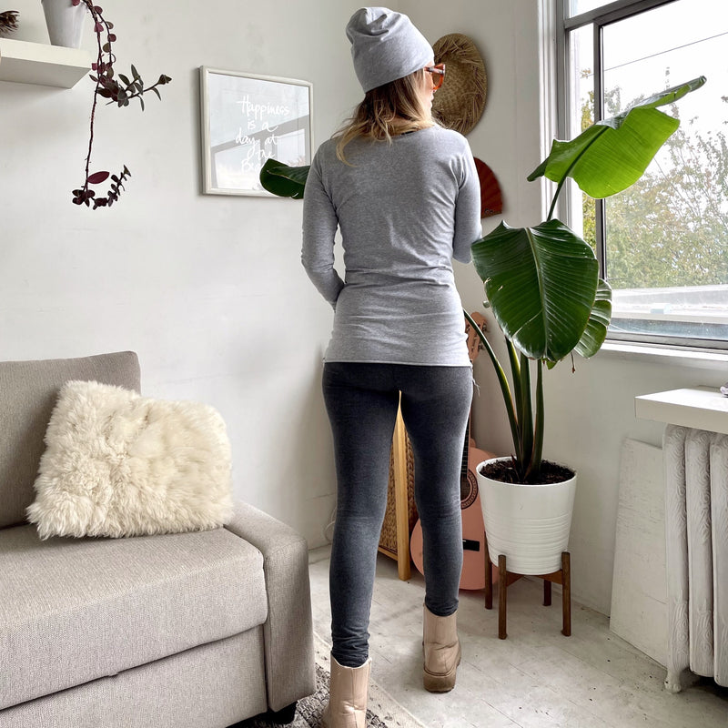 Modern Basics. Cotton Lycra Yoga Clothes, everyday wear, athletics. Longsleeve t-shirt, leggings, toque