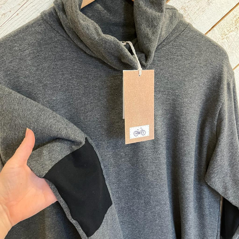 Rumi Turtleneck I Chaga SALE