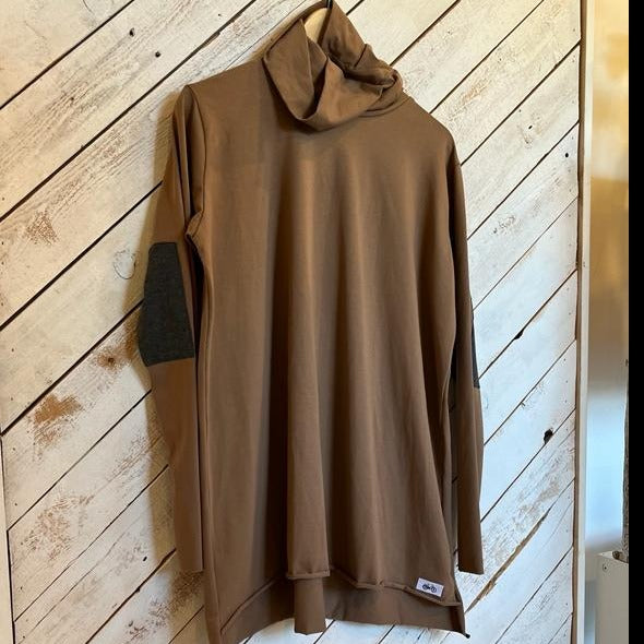 Rumi Turtleneck I Chaga SALE